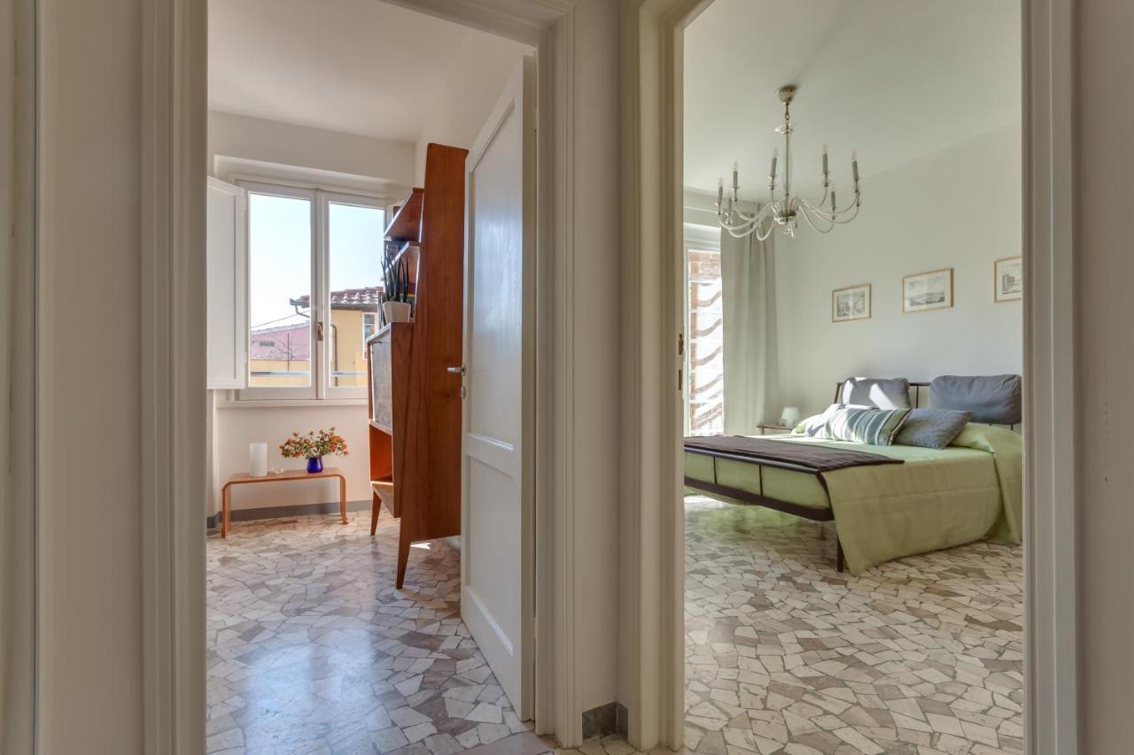 Apartments Florence - Santa Maria Balcony Esterno foto